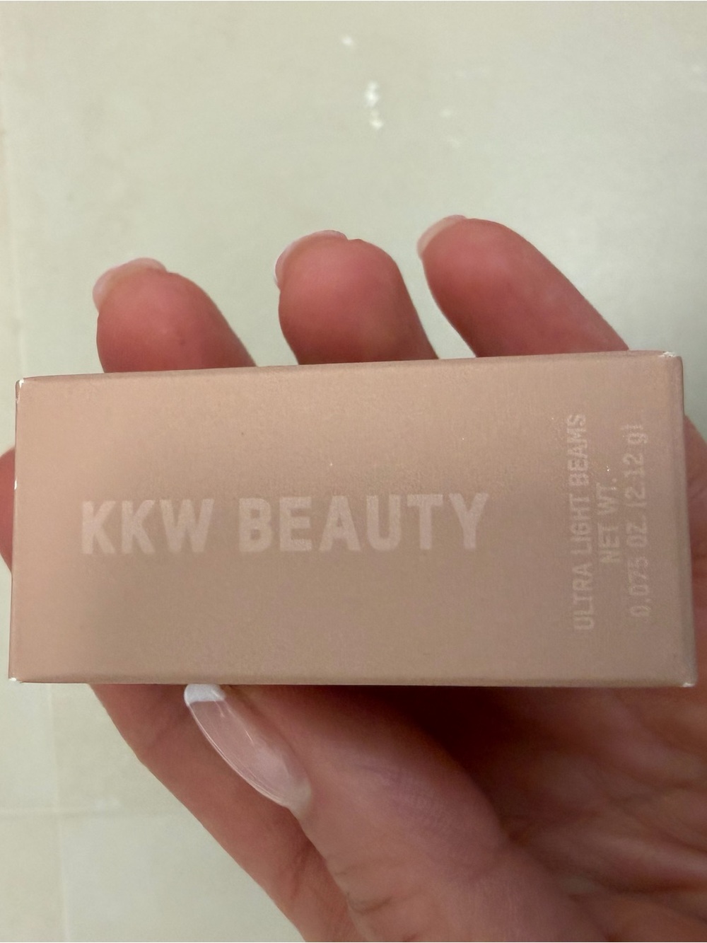 KKW Beauty Highlighter - Soft Nude Peach - Picture 2 of 3
